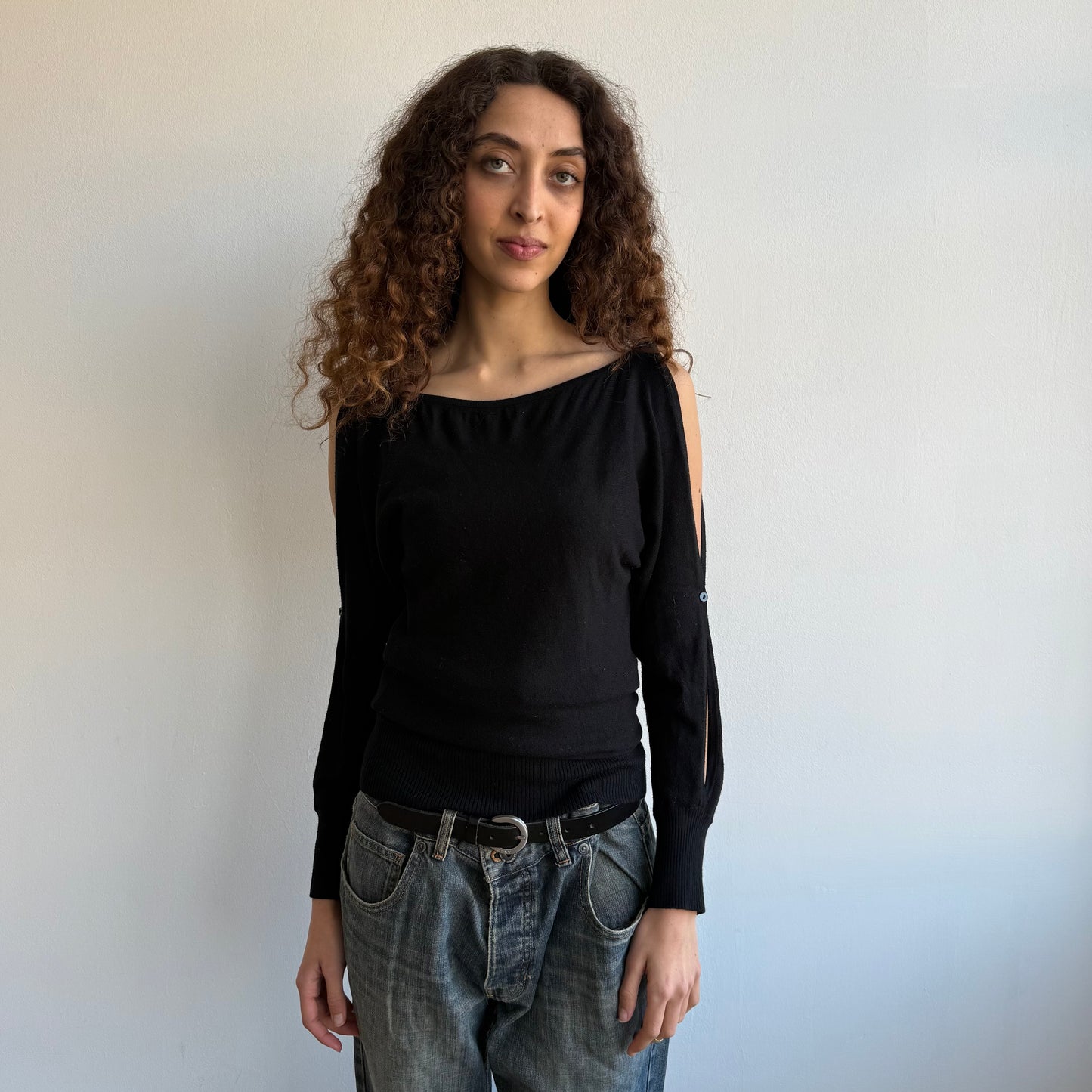 Black open arm button knit - Size S/M
