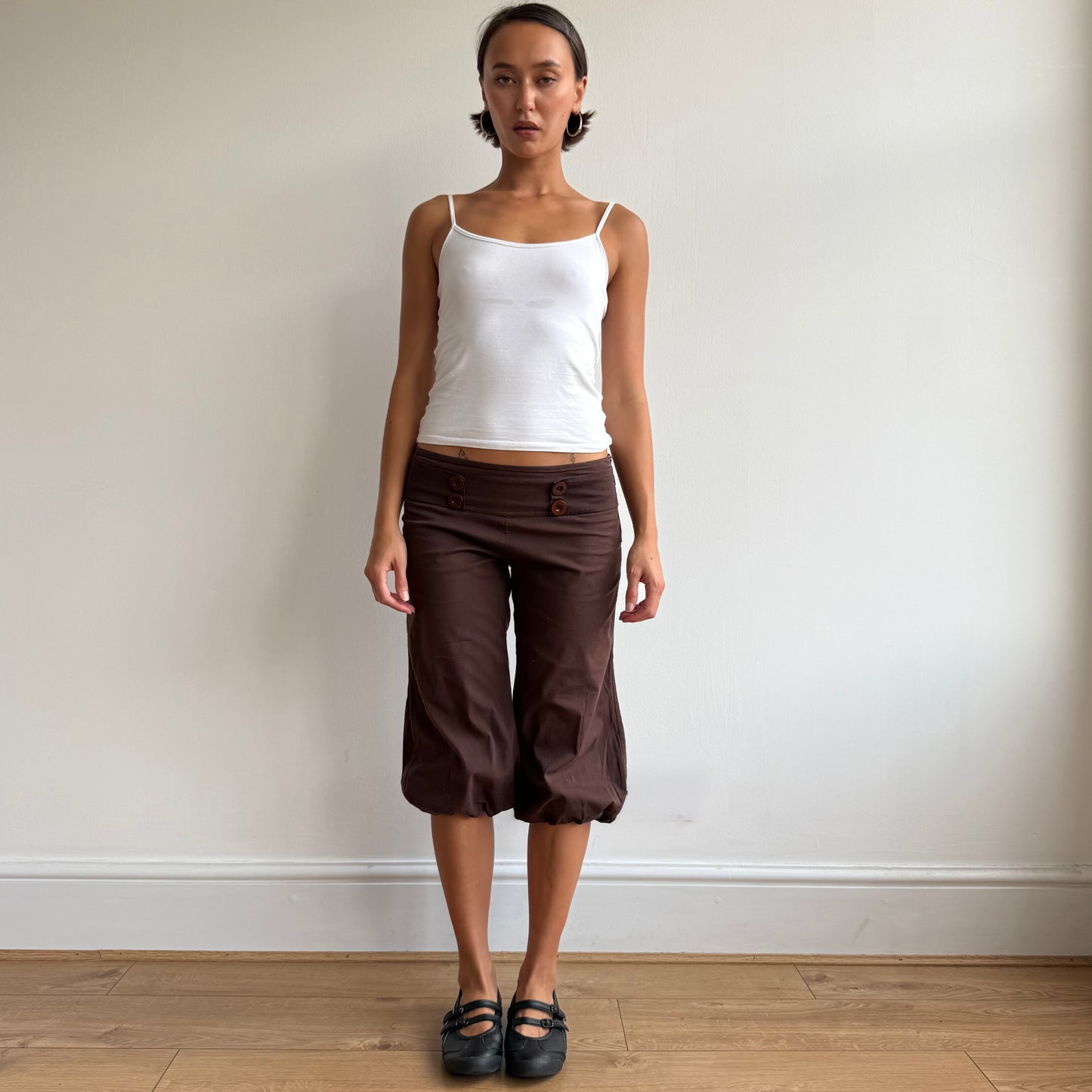 Brown button pocket front capris - Size S