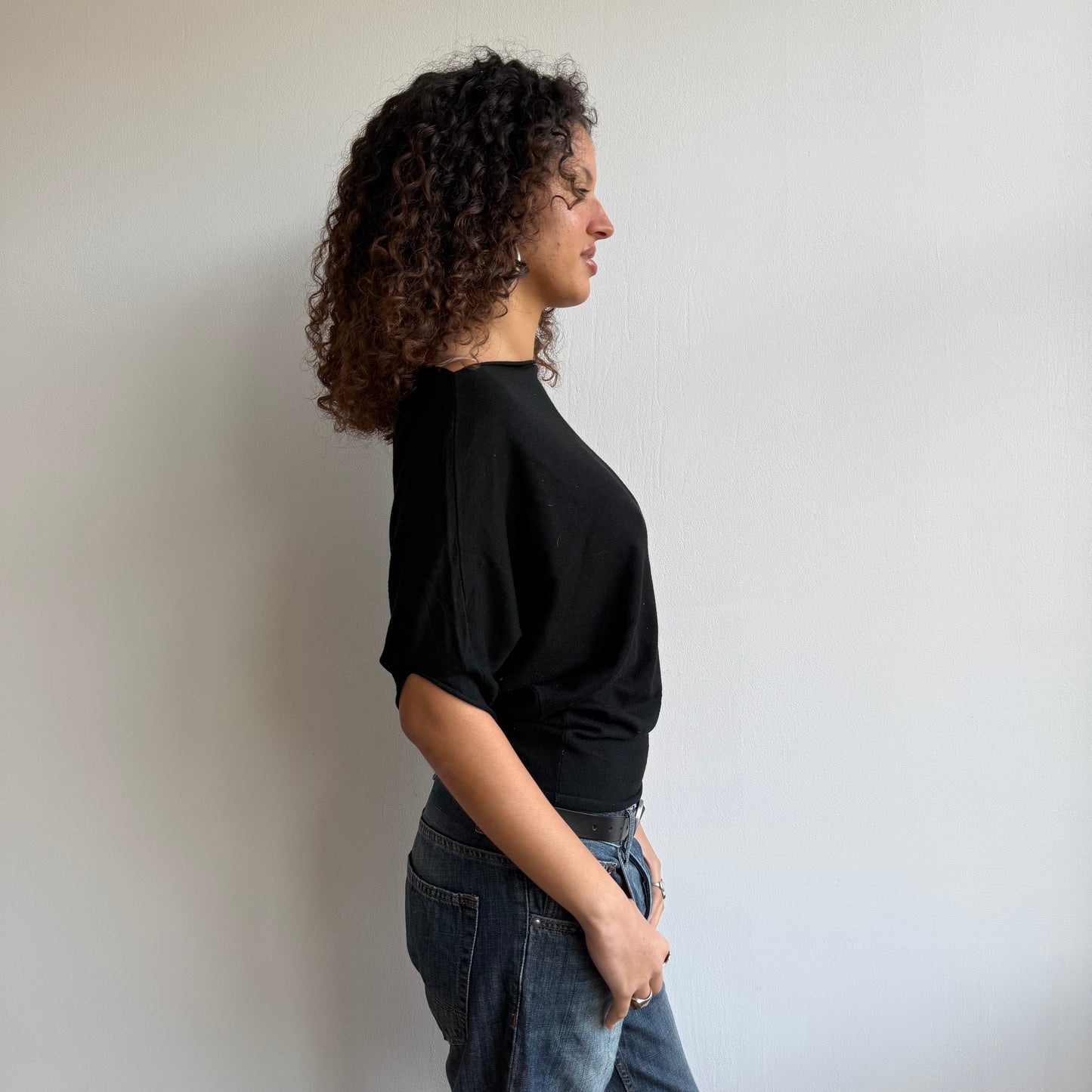 Black short sleeve slouchy knit - Size S