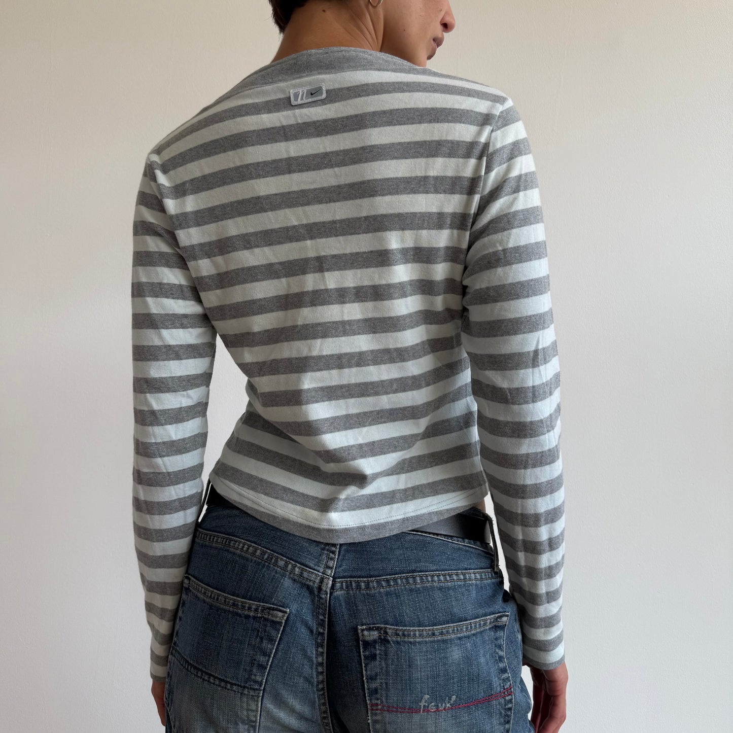 Grey Nike stripe v-neck top - Size S