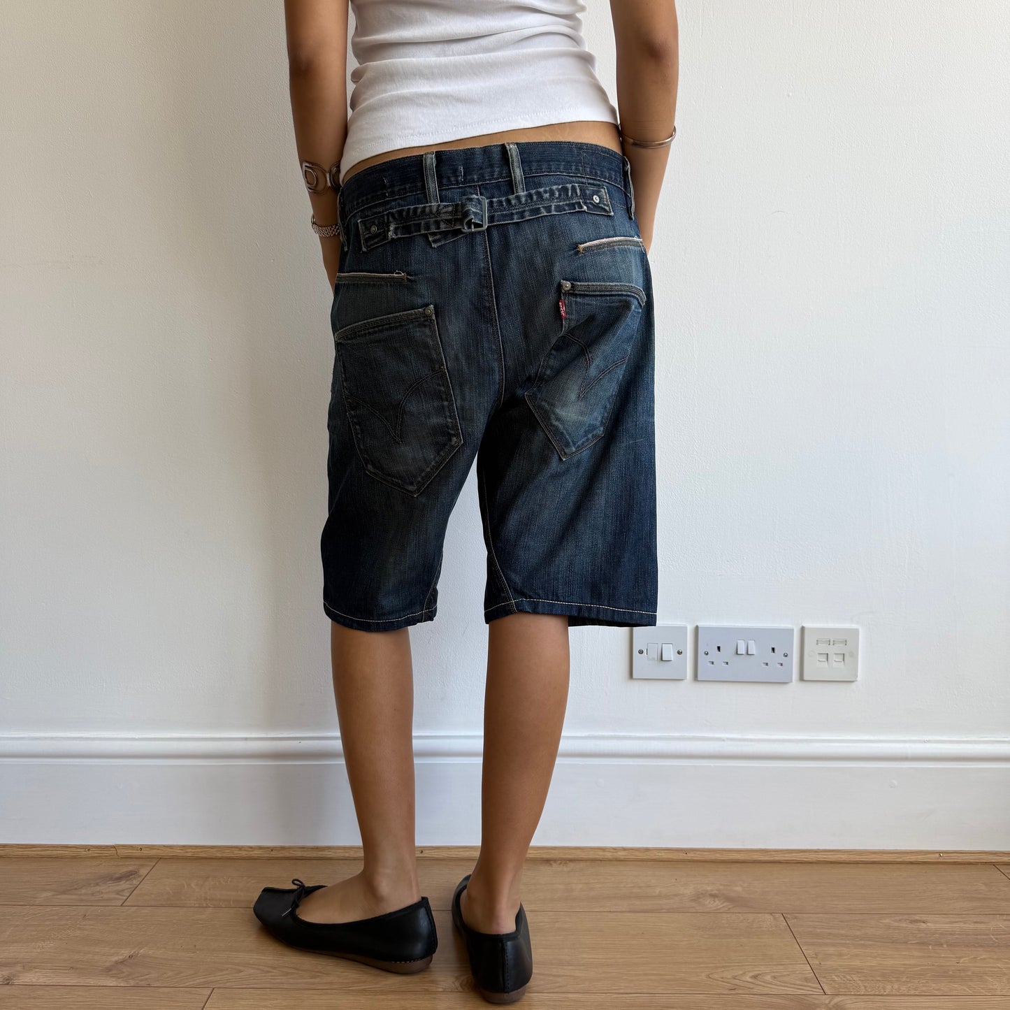 Levi’s Engineered jorts - Size M