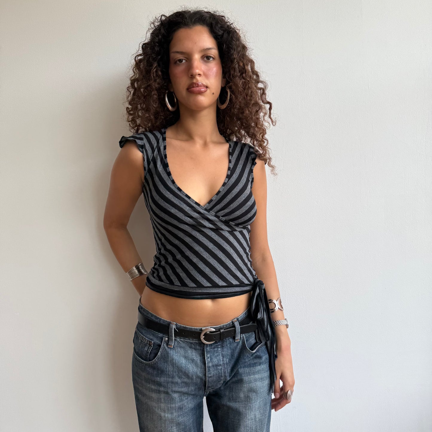 Black + grey stripe wrap t-shirt - Size S