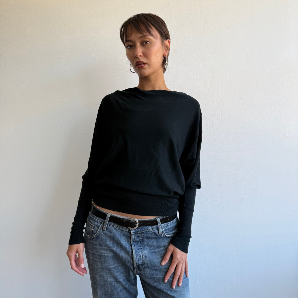 Black slouchy batwing jumper - Size M