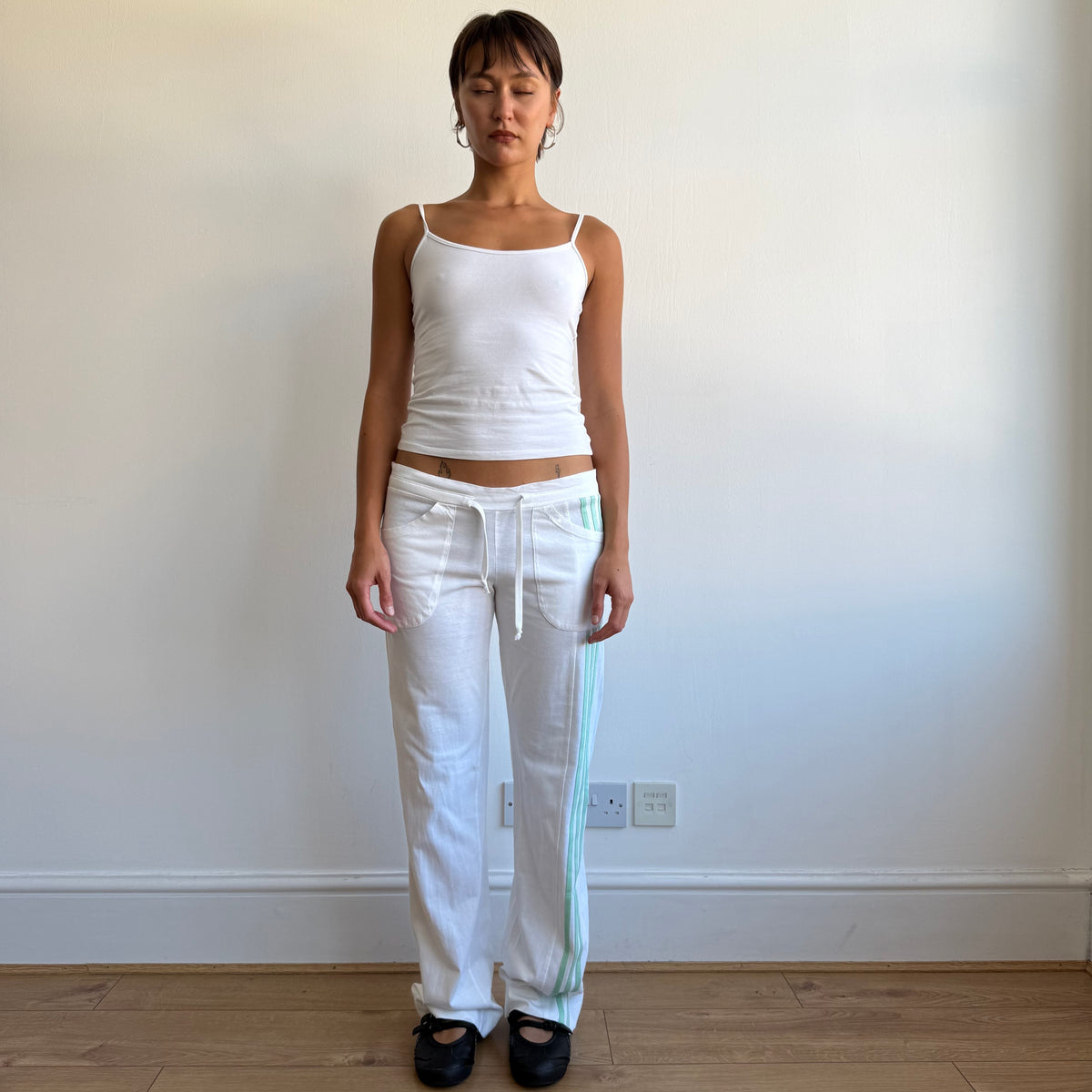 White + mint Adidas flared yoga set - Size M