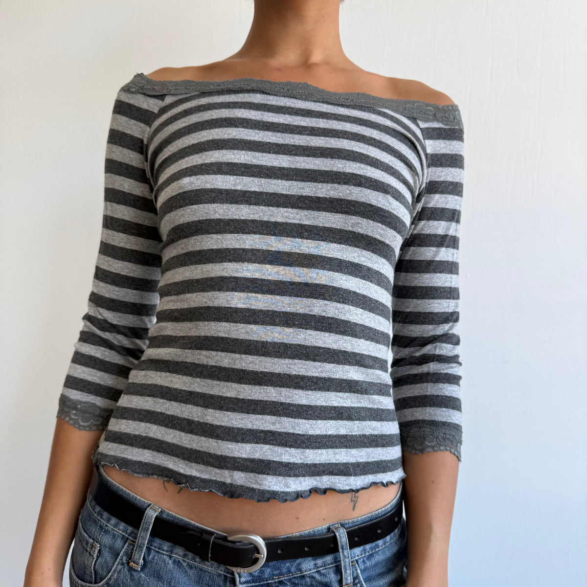 Grey striped lace 3/4 sleeve top - Size S