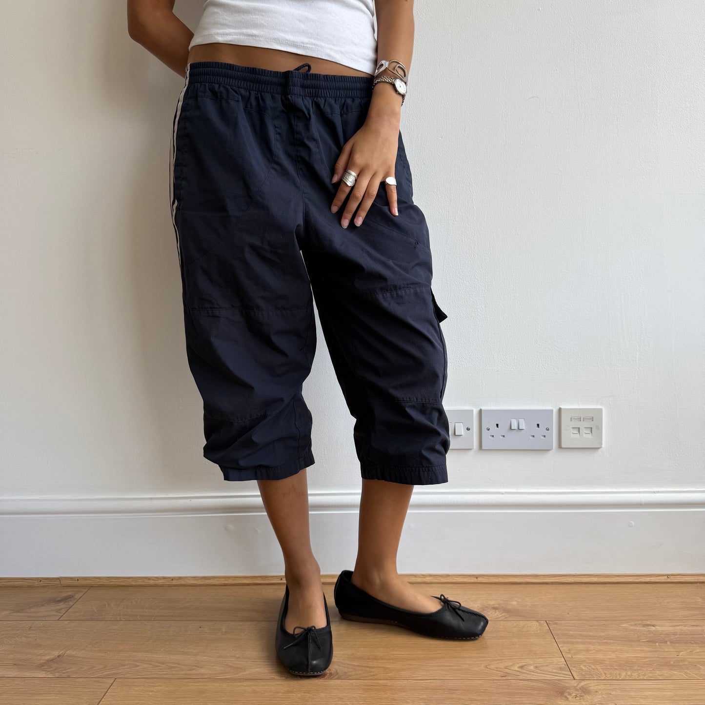 Navy Adidas capris - Size M (2)