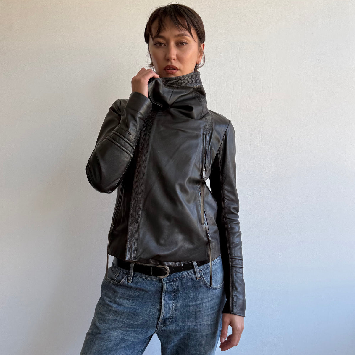 Brown leather funnel neck jacket - Size S