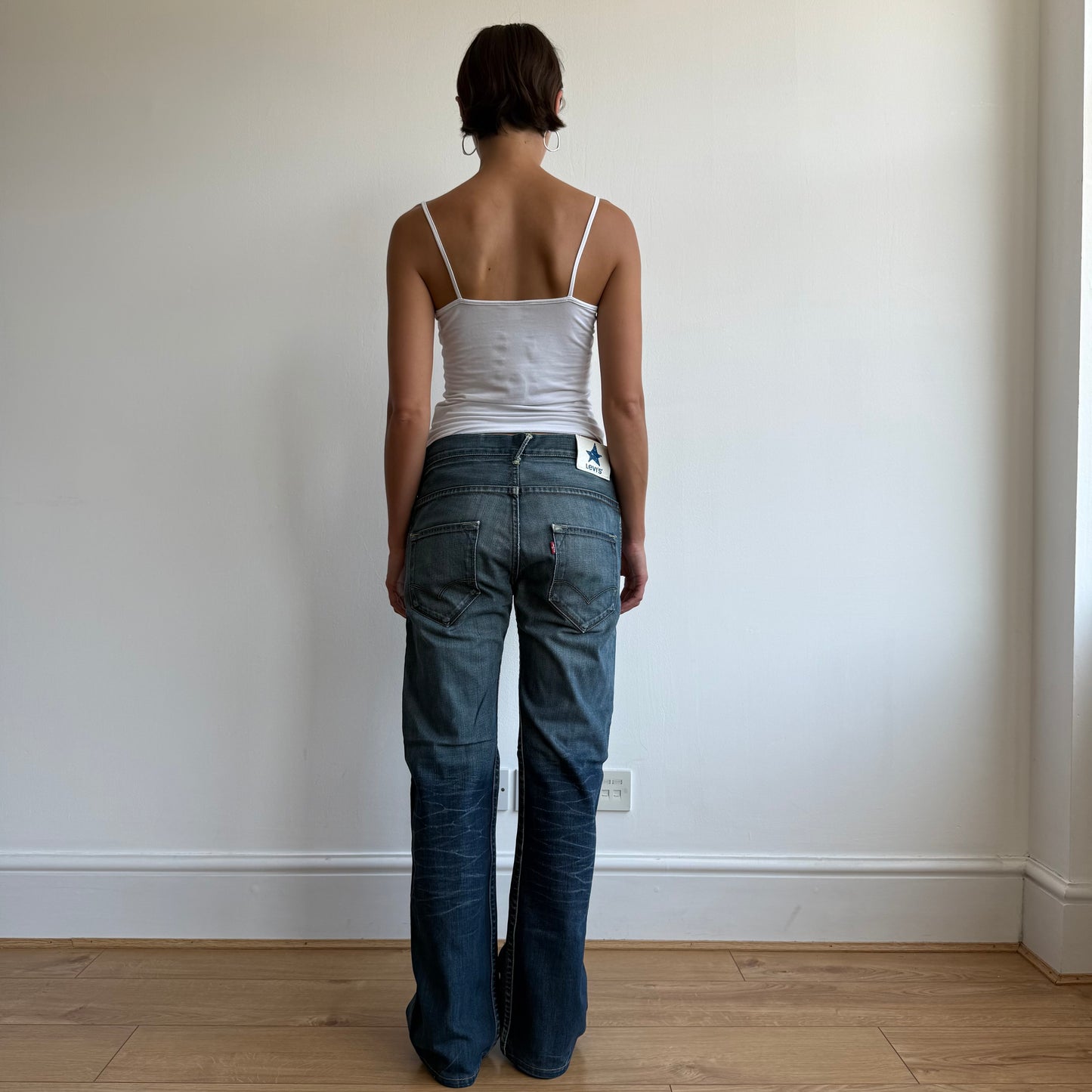 Levi’s yellow stitch star jeans - Size 31x32