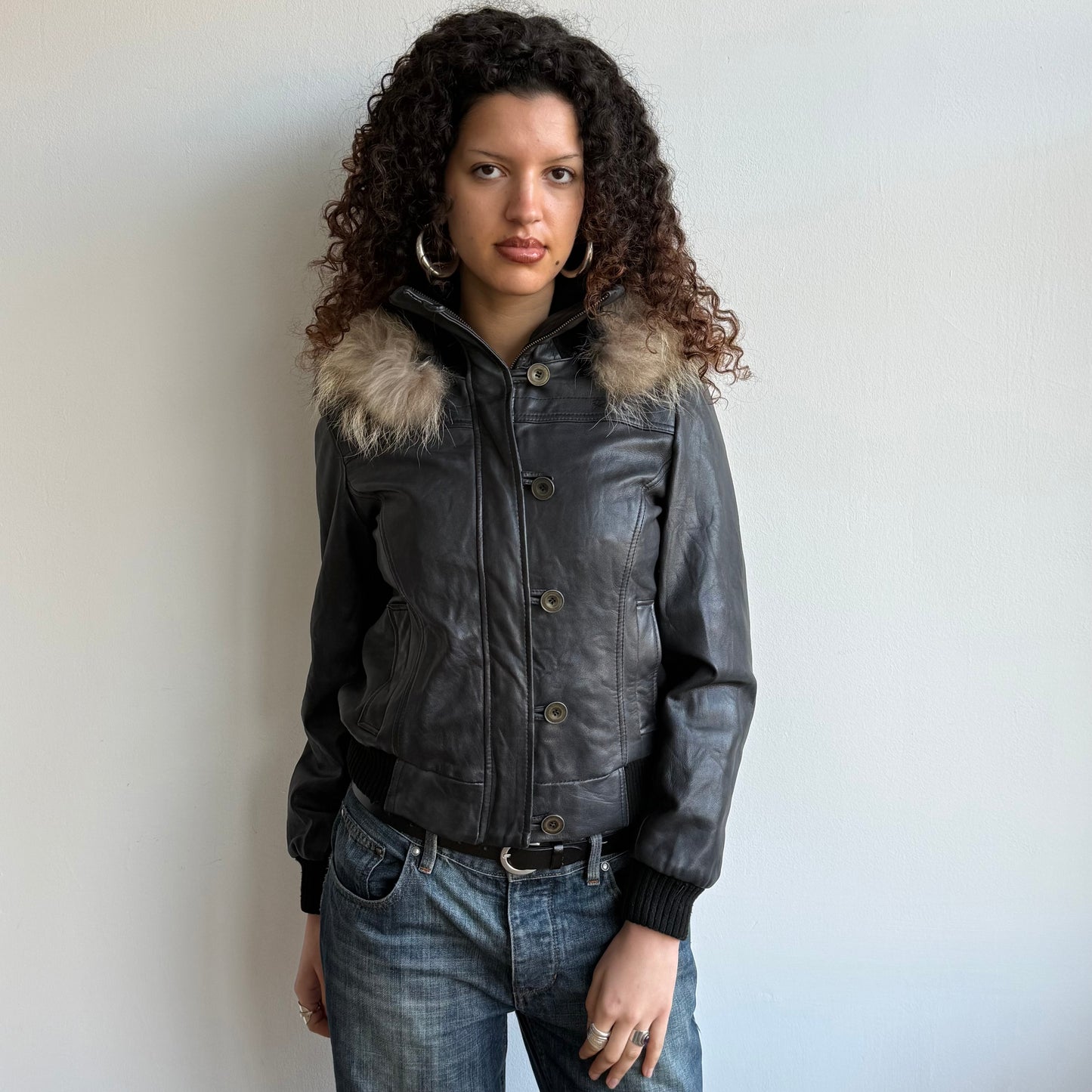 Black leather fur hood bomber - Size S/M