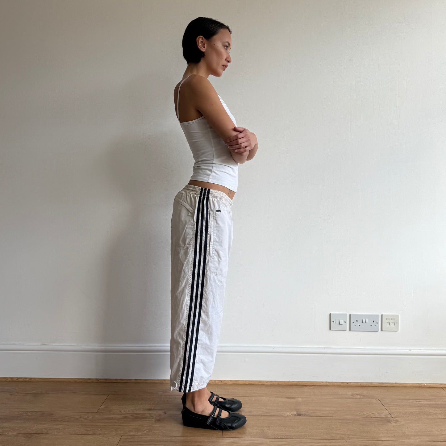 White Adidas toggle capris - Size M