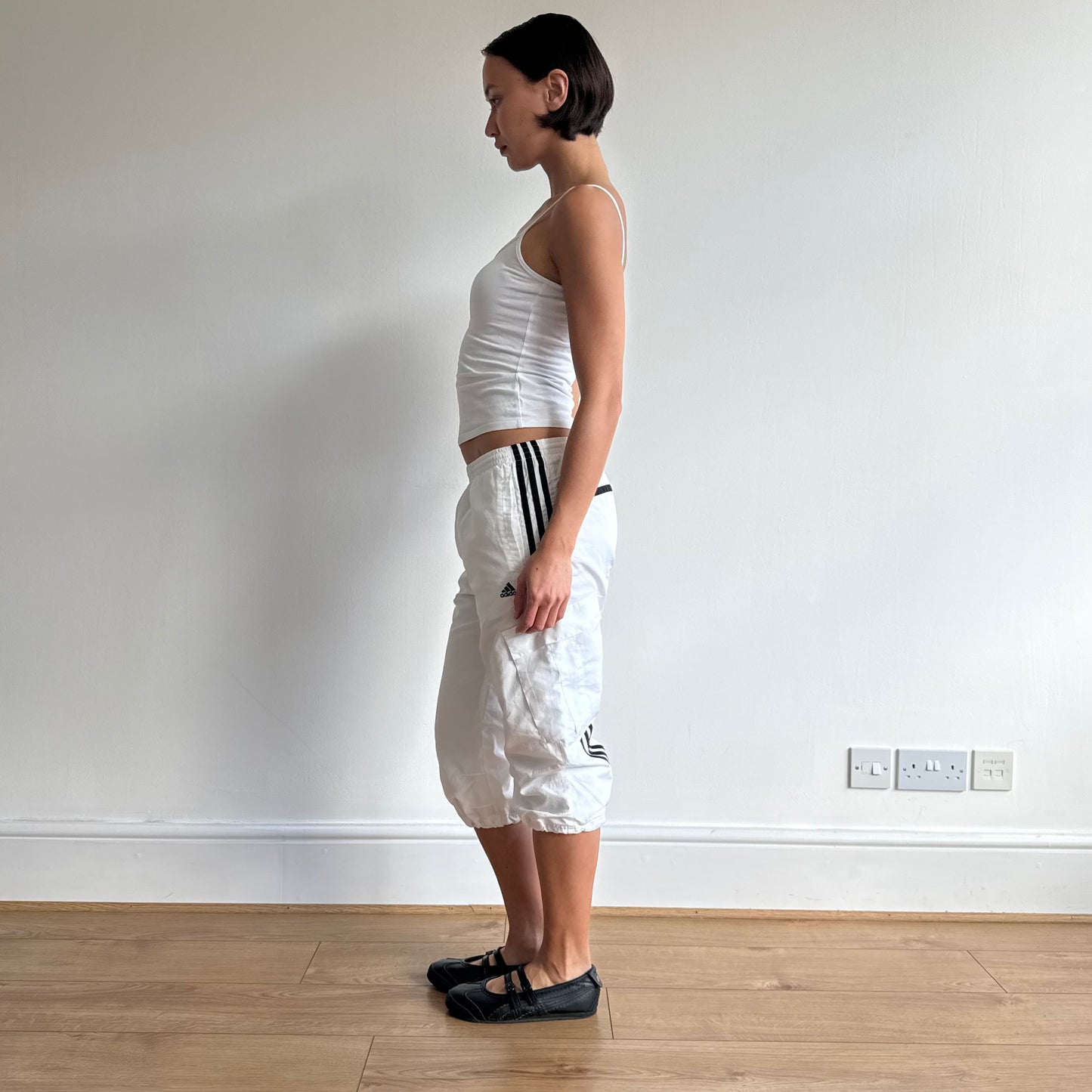 White Adidas cargo capris - Size XS
