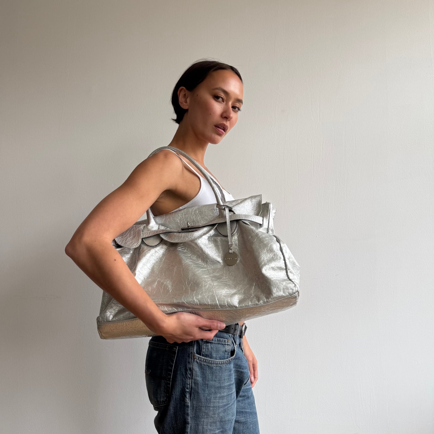Silver leather ‘firkin’ bag - One Size