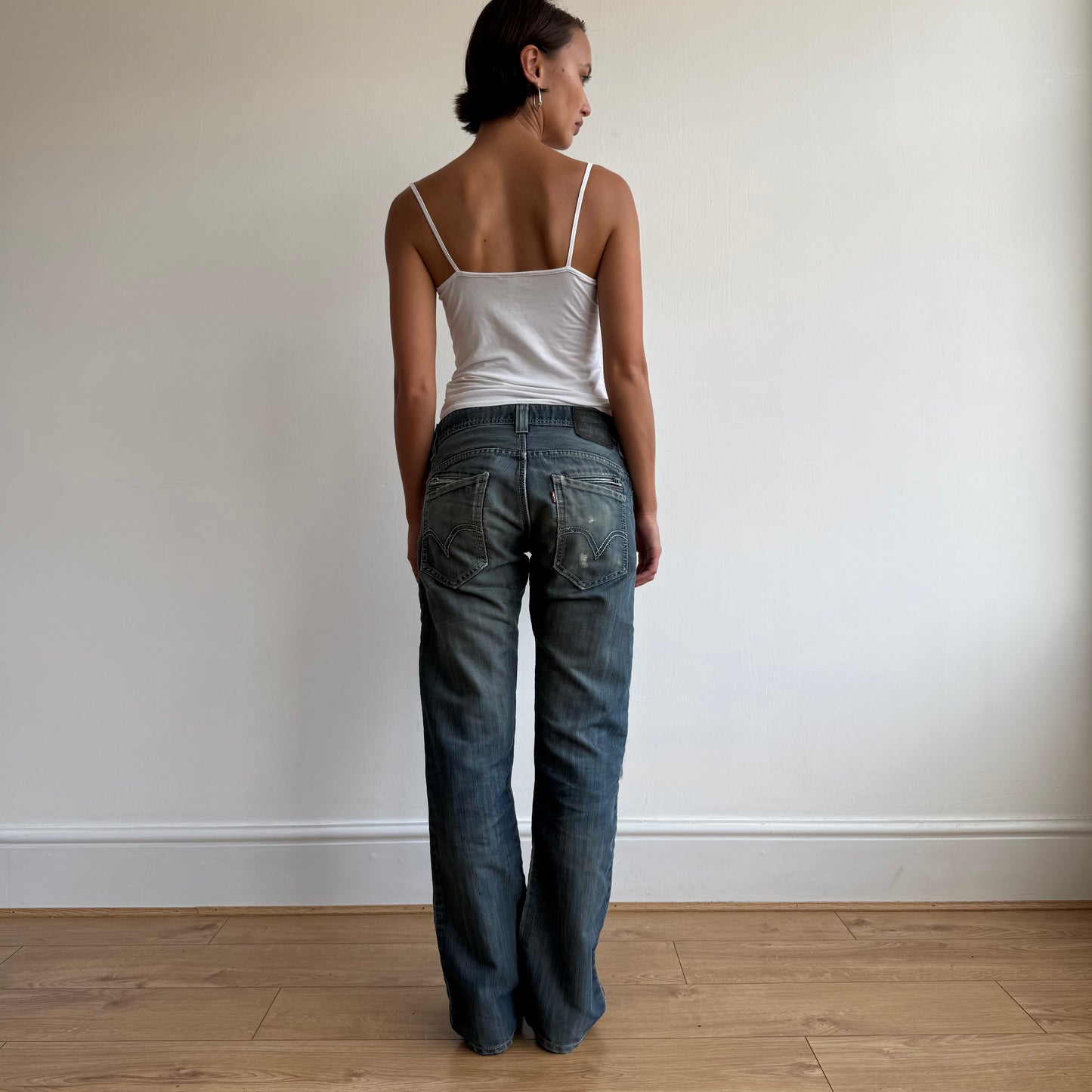 Levi’s green wash jeans - Size 31x32