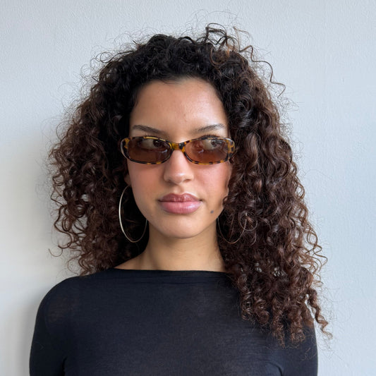 Tortoise shell 90’s sunglasses