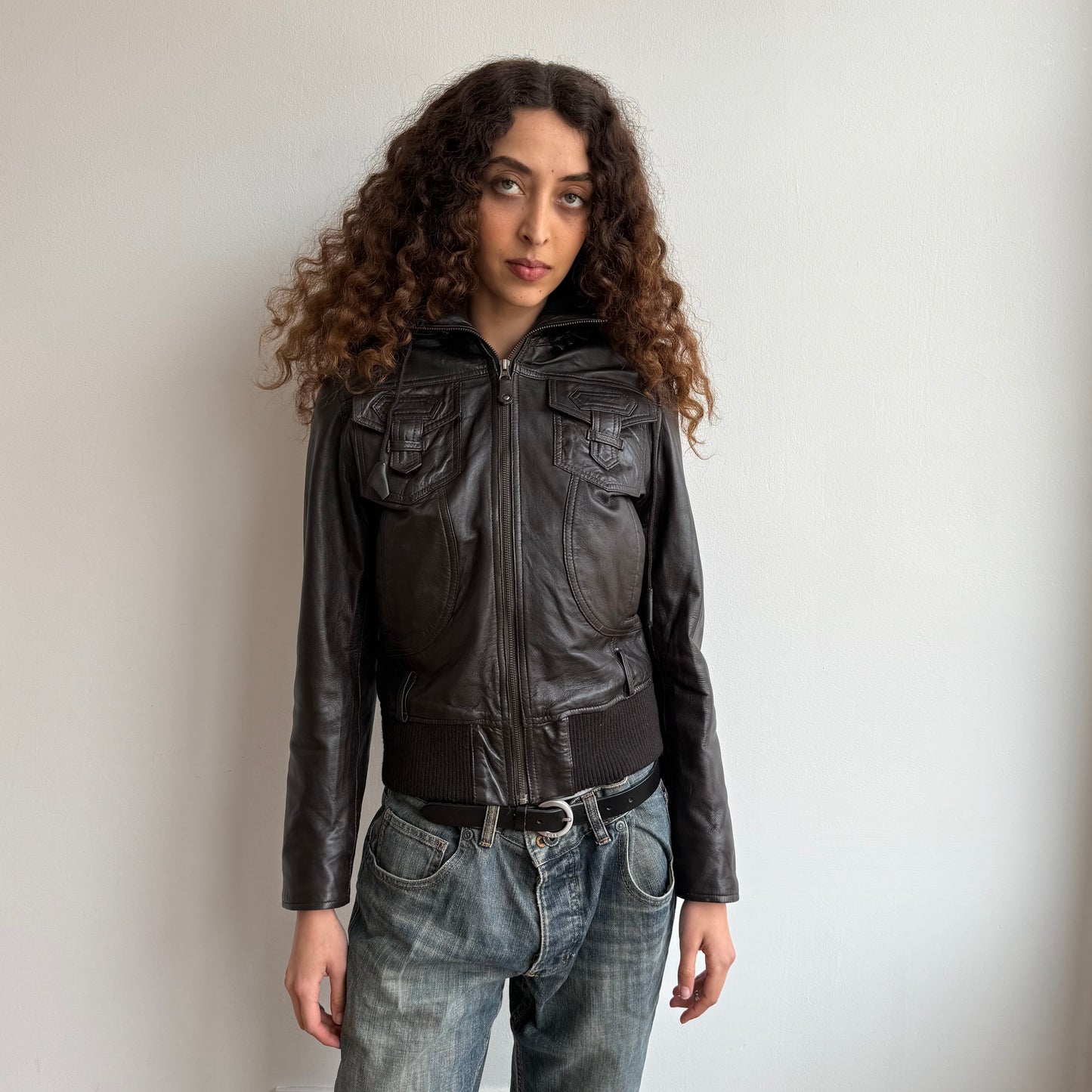 Brown leather fur hood bomber with belt - Size M