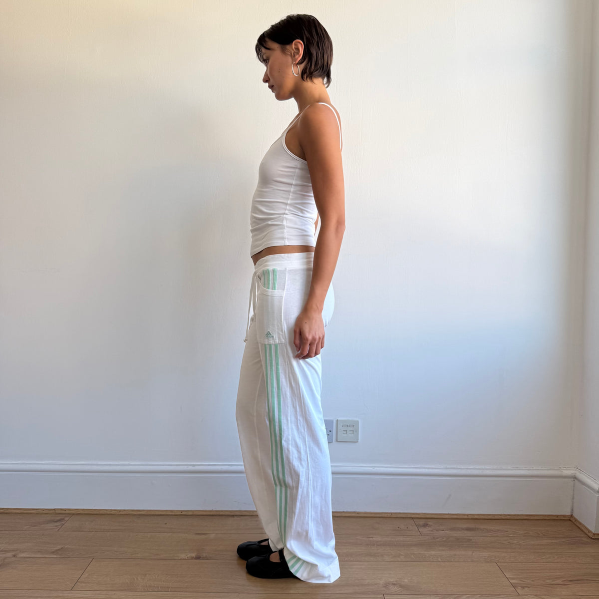 White + mint Adidas flared yoga set - Size M