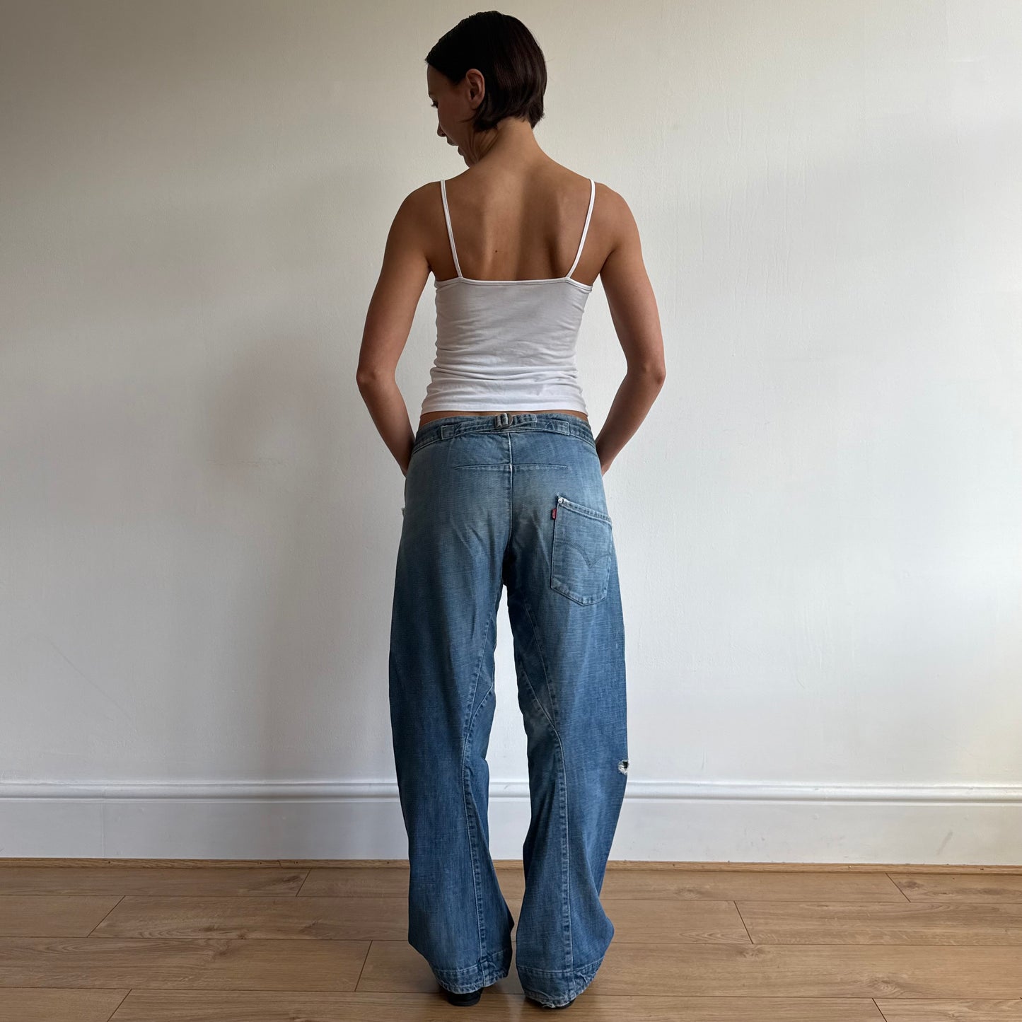 Levi’s Engineered cinch jeans - Size 32x32