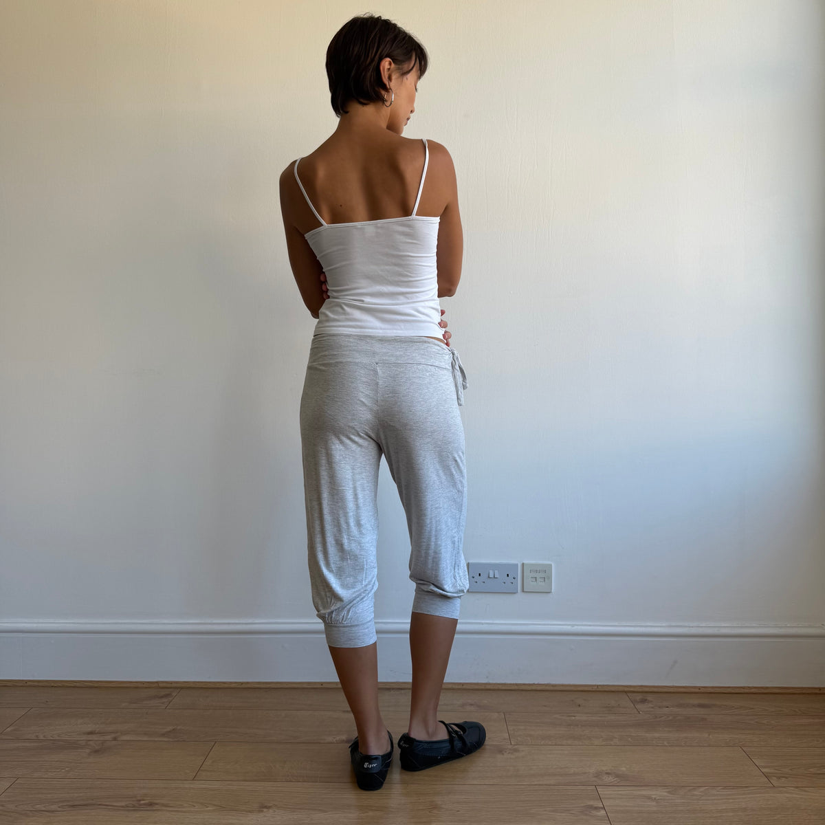 Grey tie waist bubble capris - Size XS