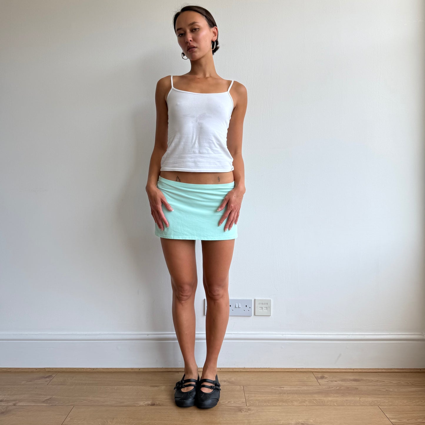 Turquoise Calvin Klein swim skirt - Size S