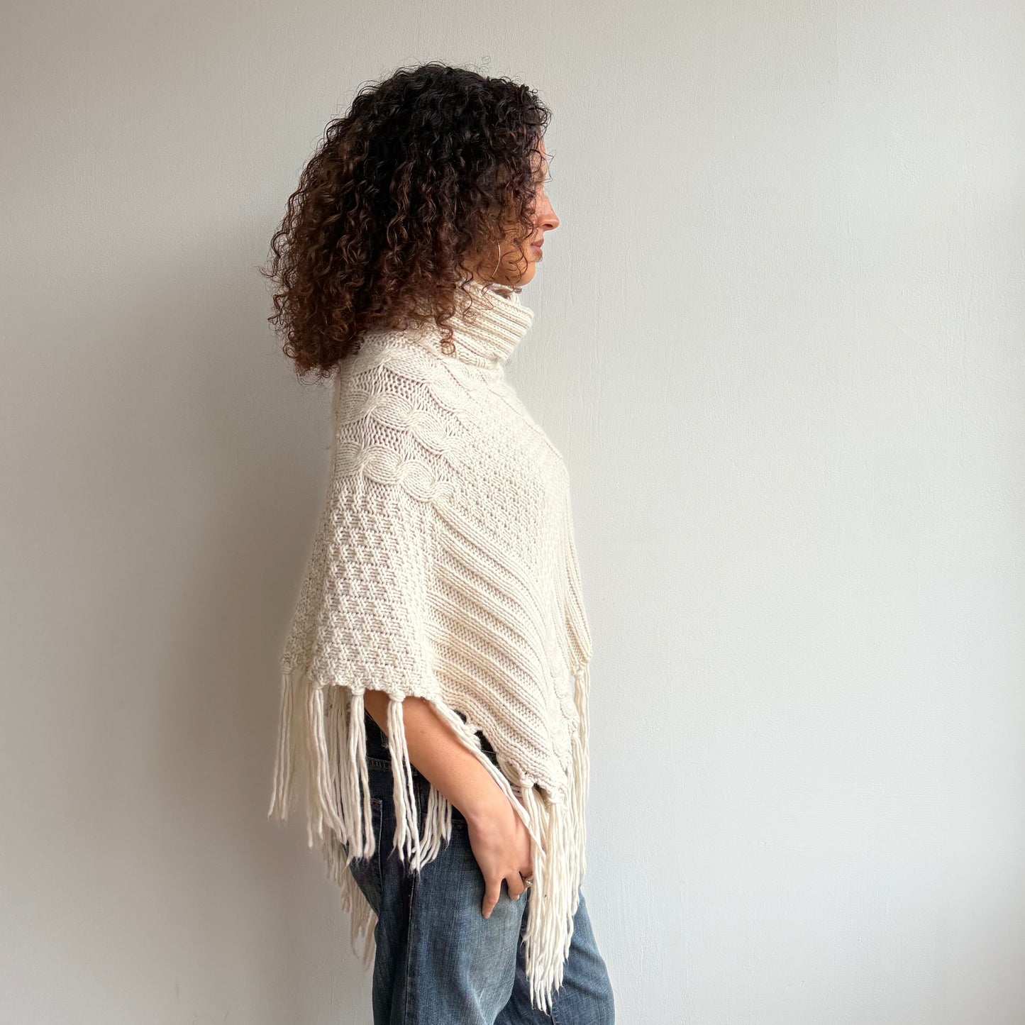 Cream tassel poncho - One Size