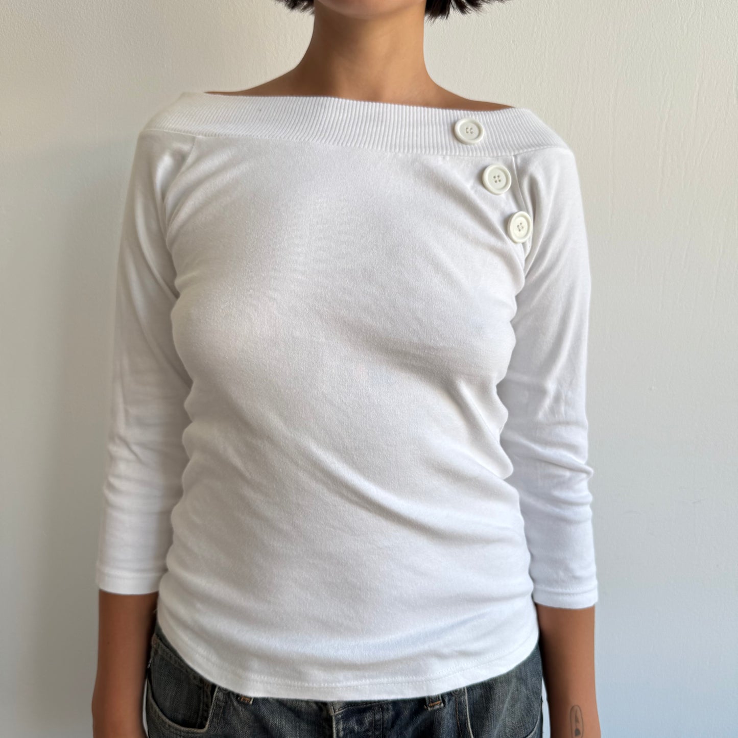 White 3/4 sleeve button top - Size S/M
