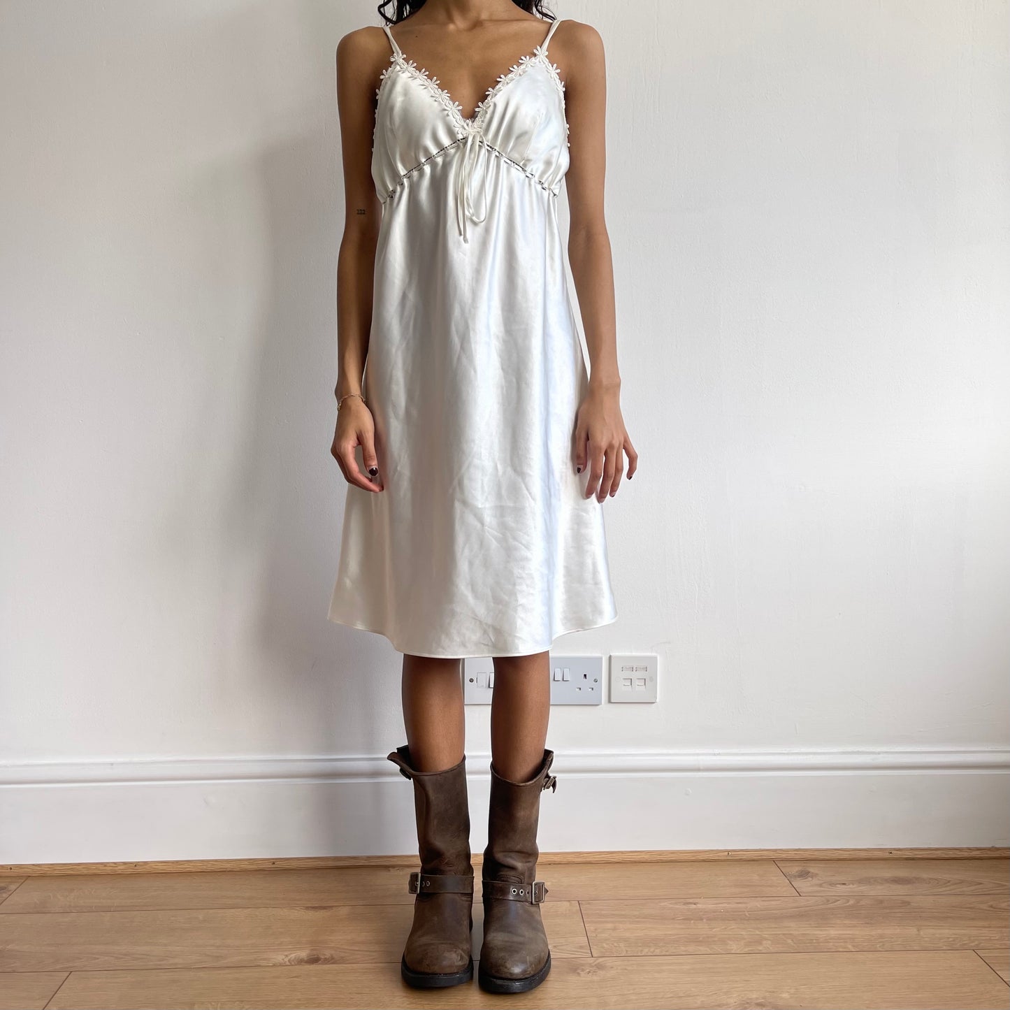 Satin slip dress - Size M/L