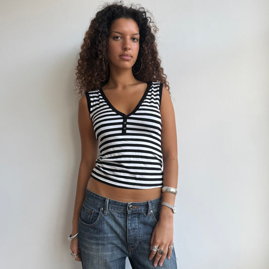 Black and white button cami - Size M