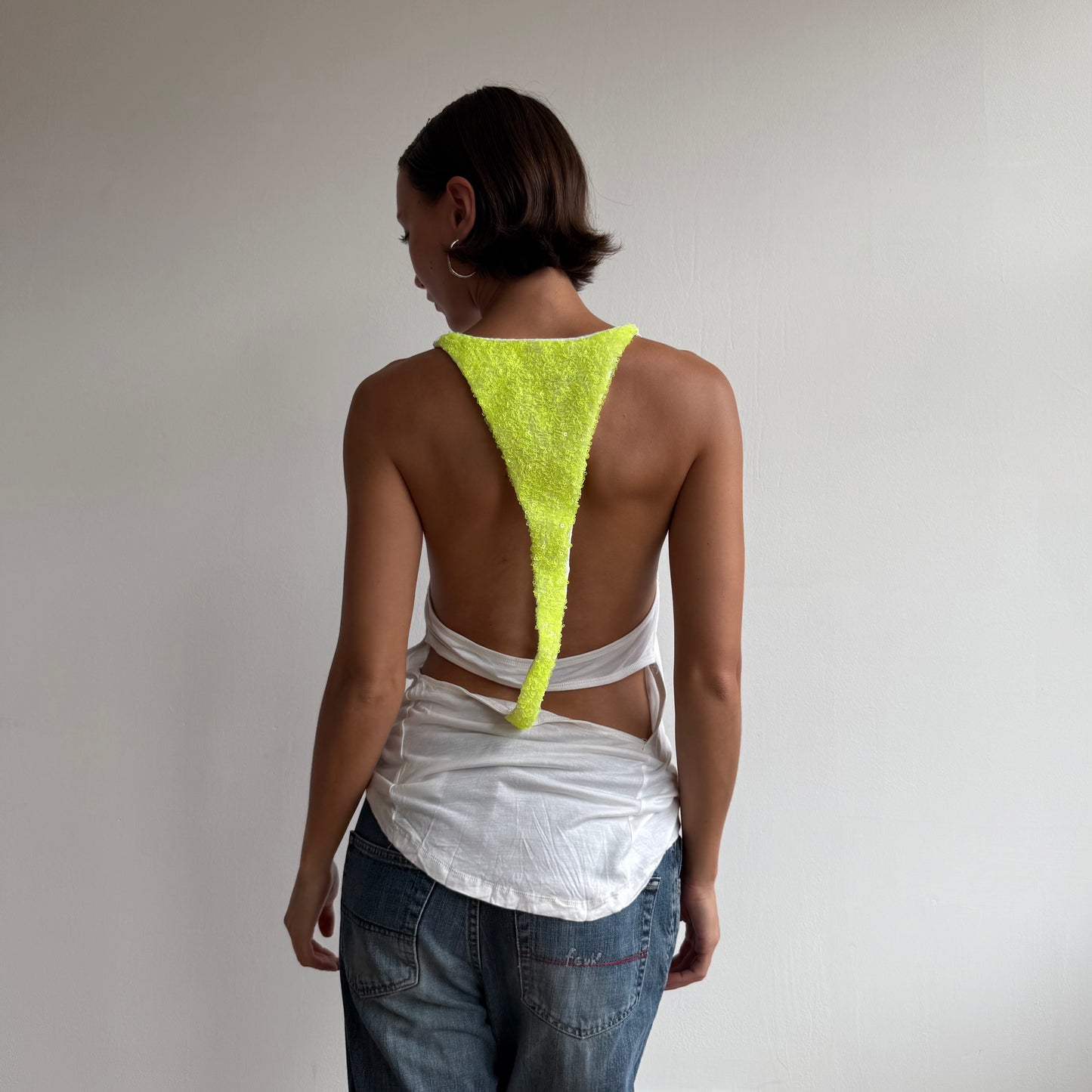 White + neon yellow sequin top - Size S