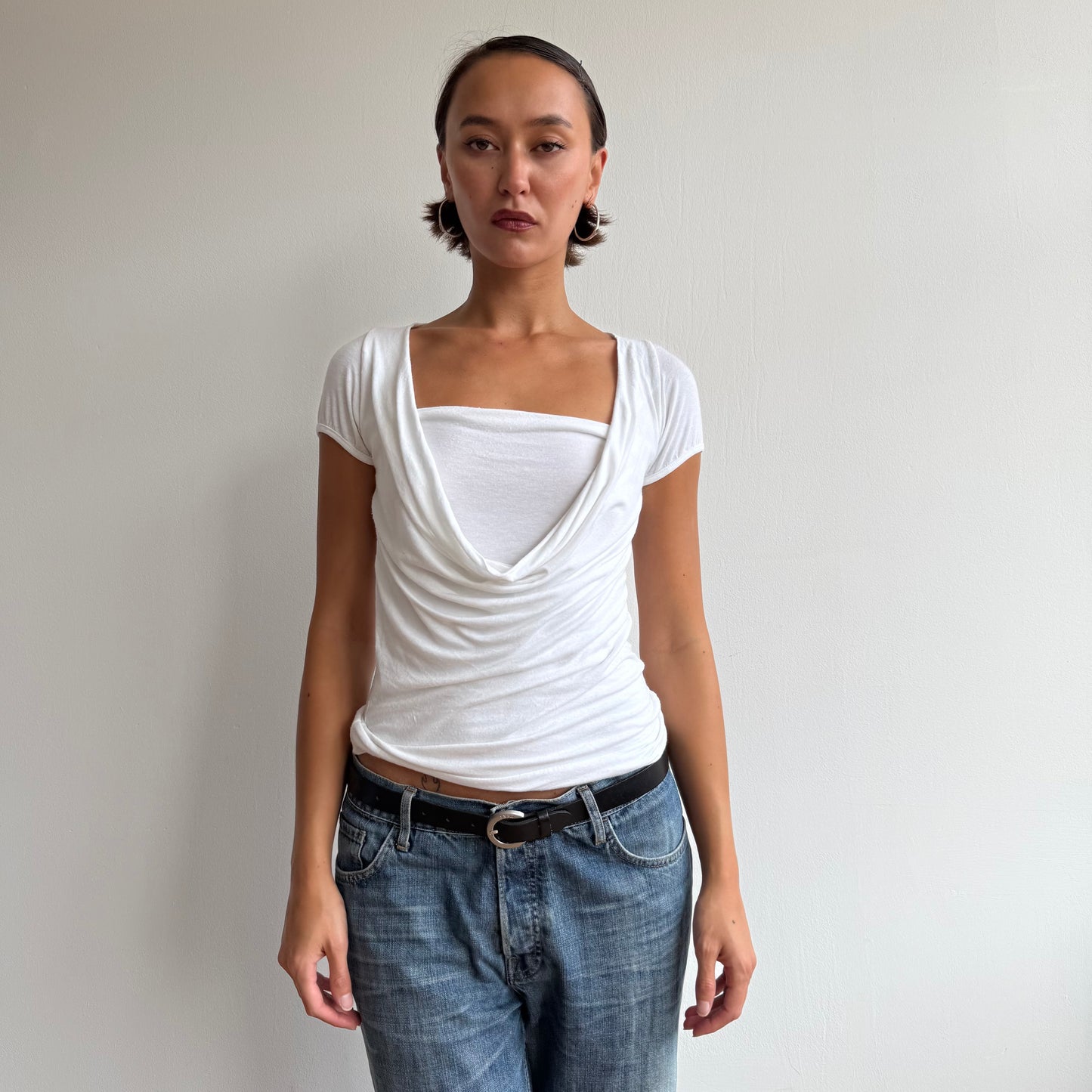White cowl double layer keyhole top - Size S