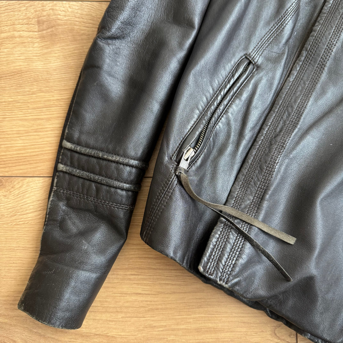 Brown leather funnel neck jacket - Size S
