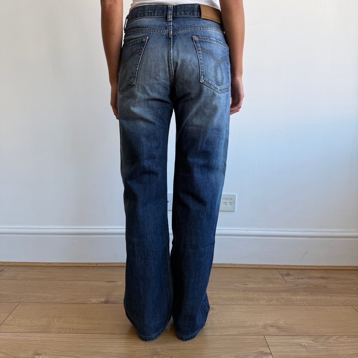 Calvin Klein mid wash jeans - Size 28x34