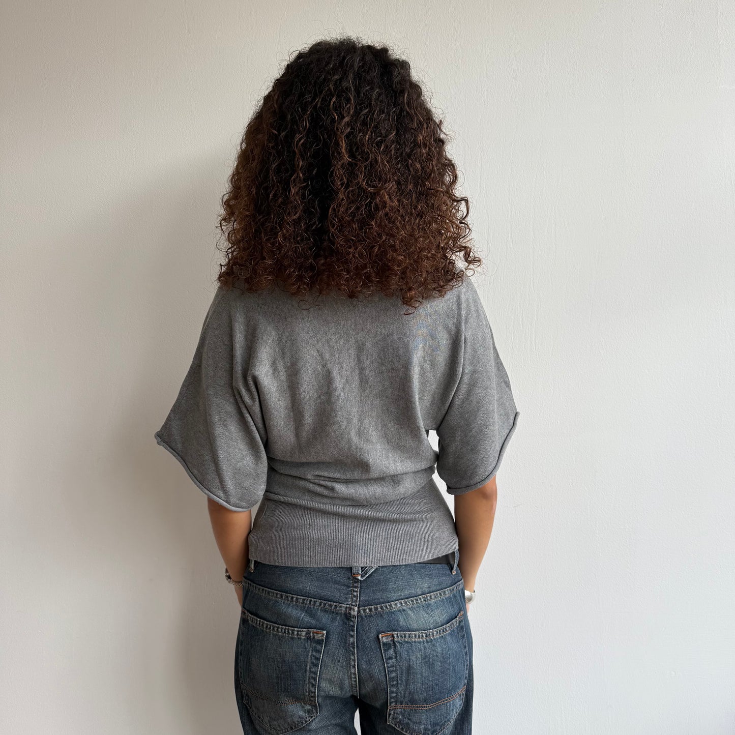 Dark short sleeve slouchy knit - Size S/M