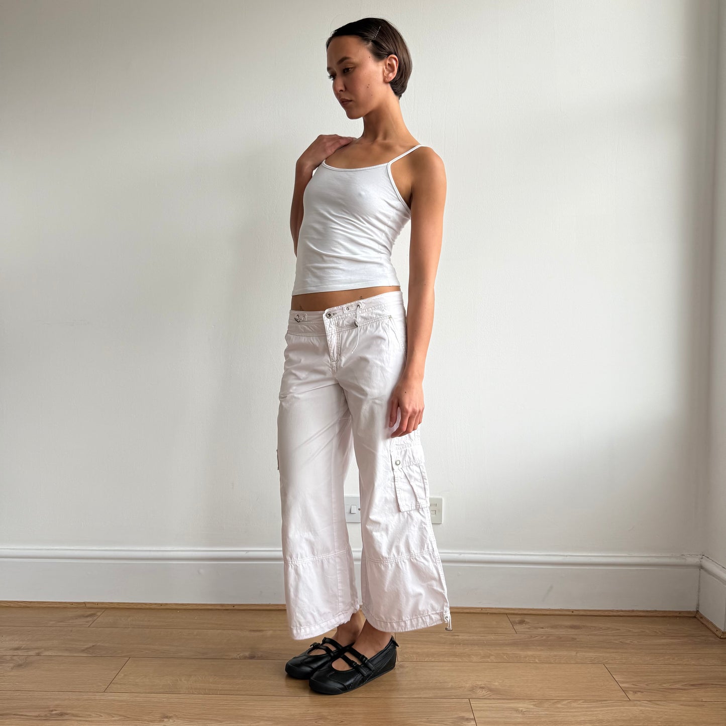 Pale pink toggle capris - Size S