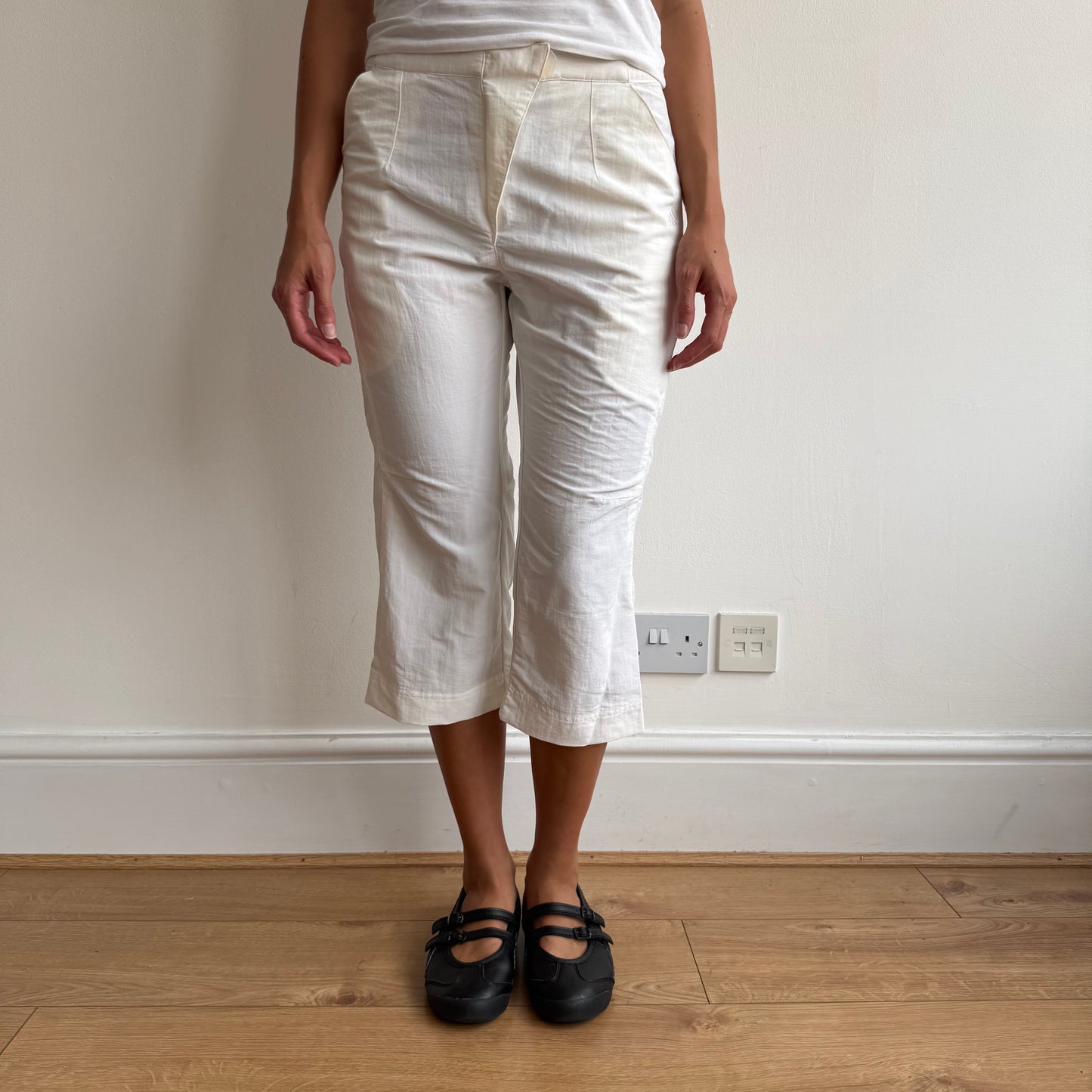 Cream Adidas wrap waist capris - Size S