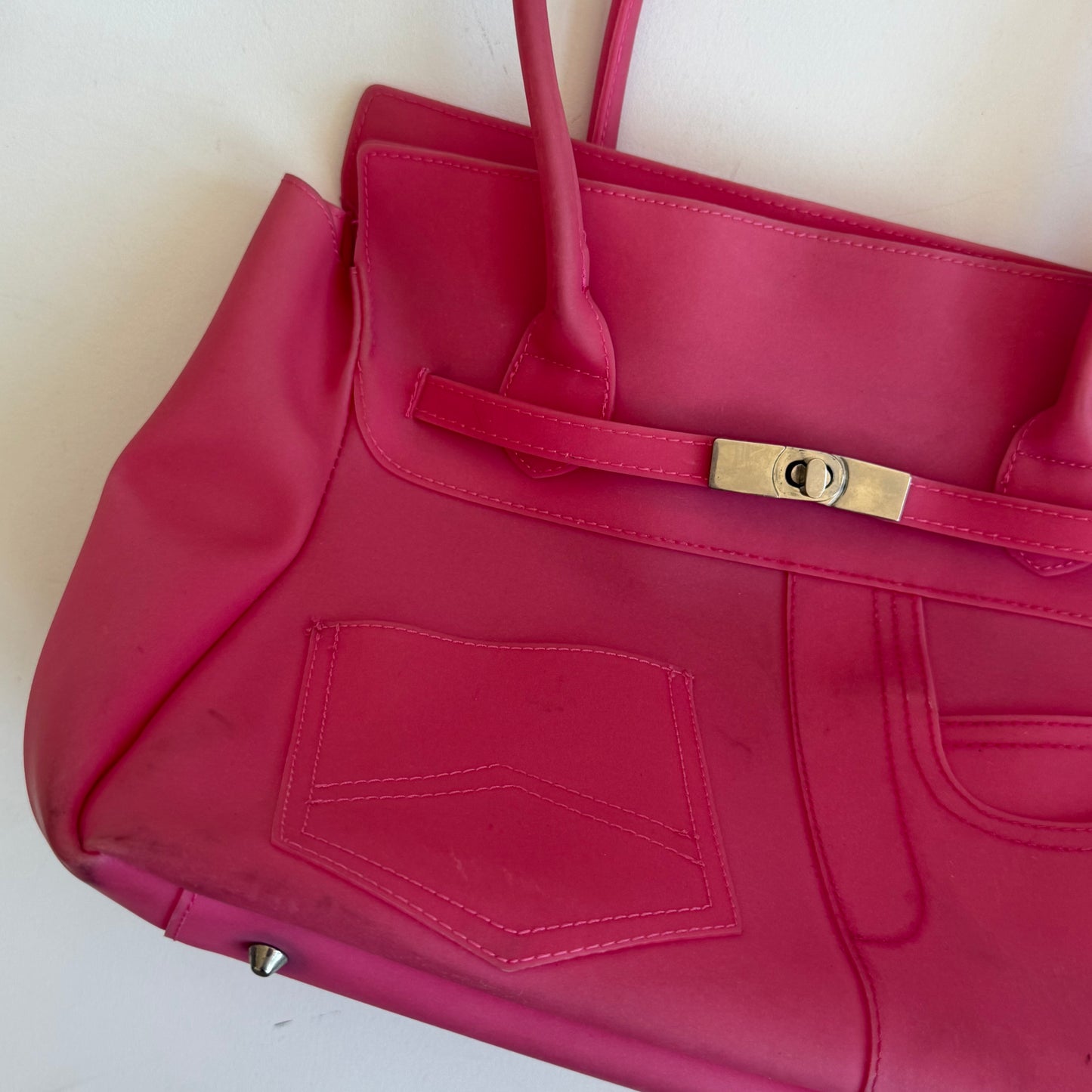 Hot pink jelly ‘firkin’ bag - One Size