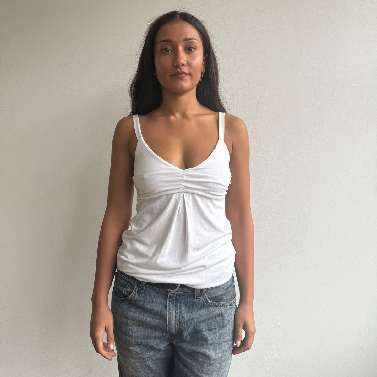 White v-neck cinched tank top - Size S