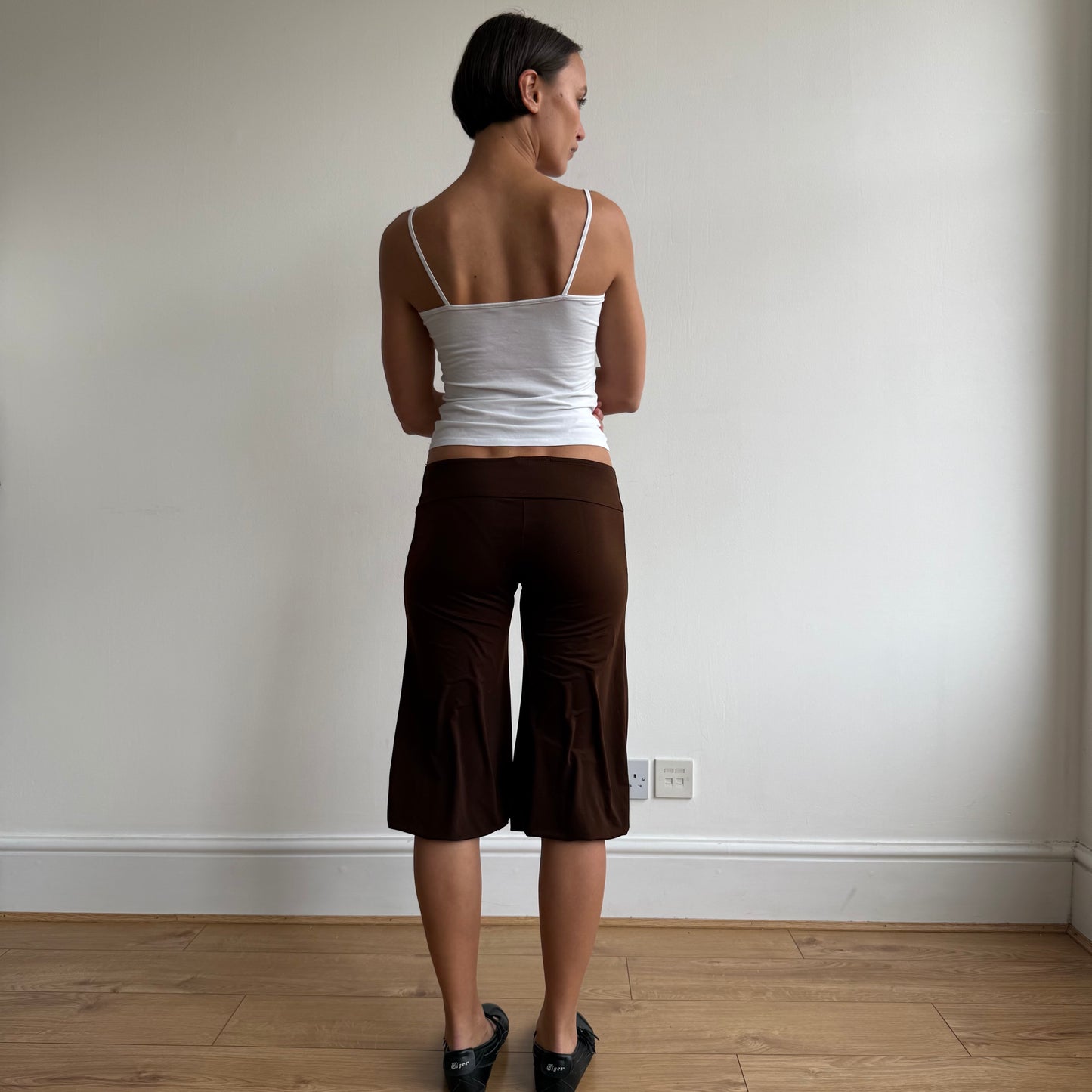 Brown harem bubble capris - Size S