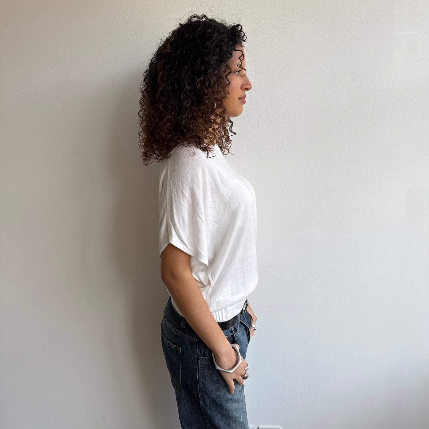 White short sleeve slouchy knit - Size M