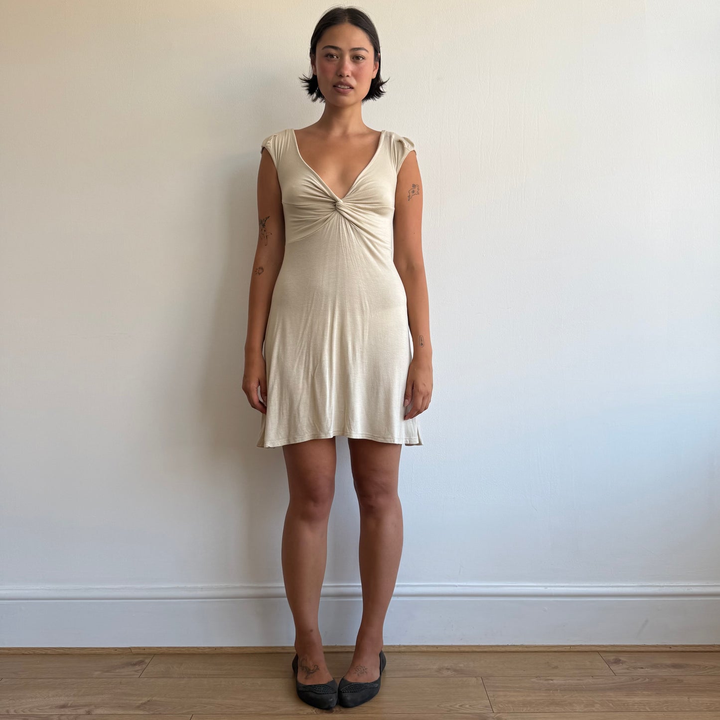 Beige keyhole twist dress - Size S