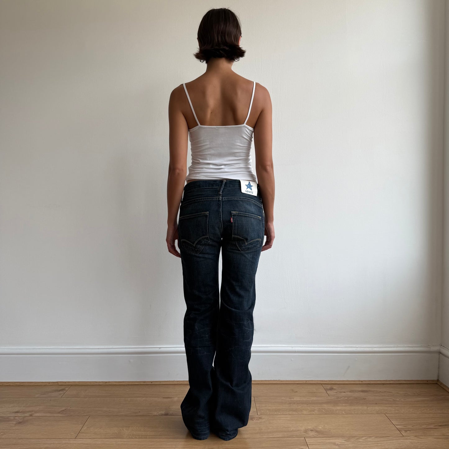 Levi’s dark wash star jeans - Size 30x32