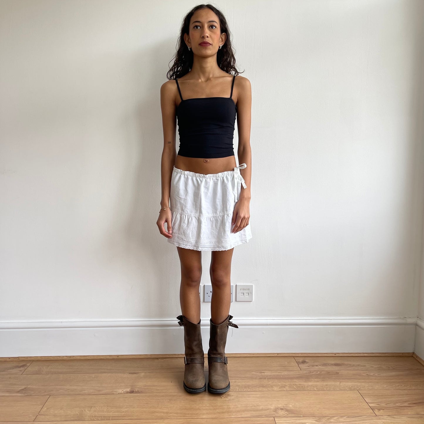 Broderie tie side mini skirt - Size S