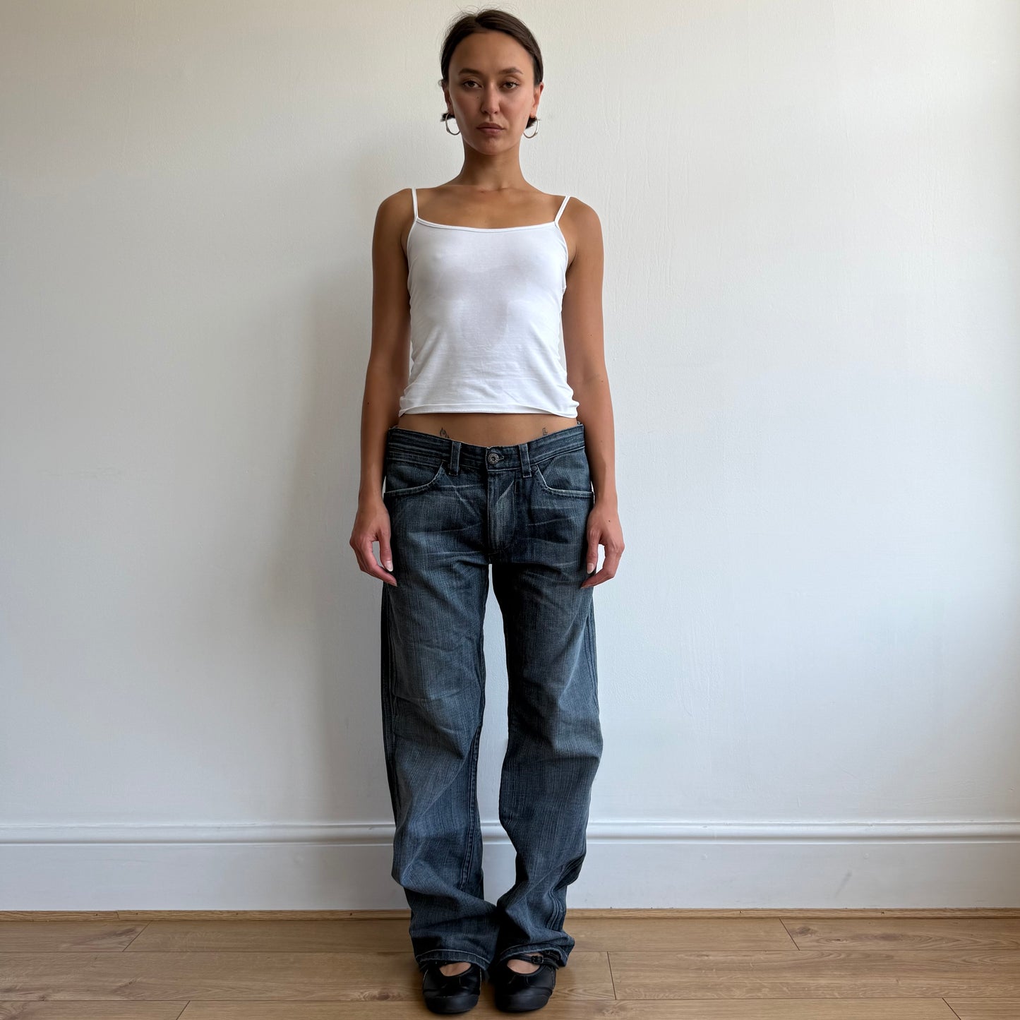 Levi’s star cinch back jeans - Size 34x34
