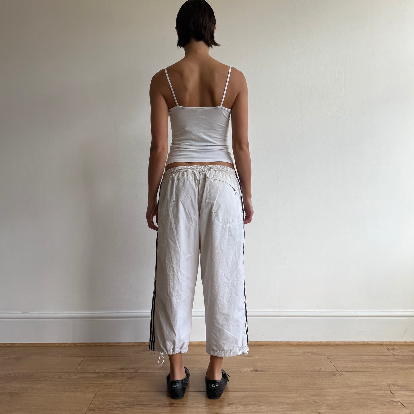 White Adidas toggle capris - Size M