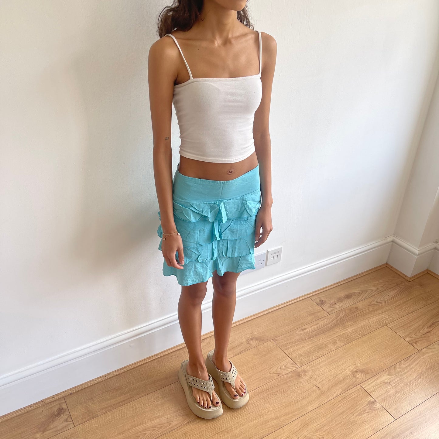 Blue ruffle mini skirt - Size M