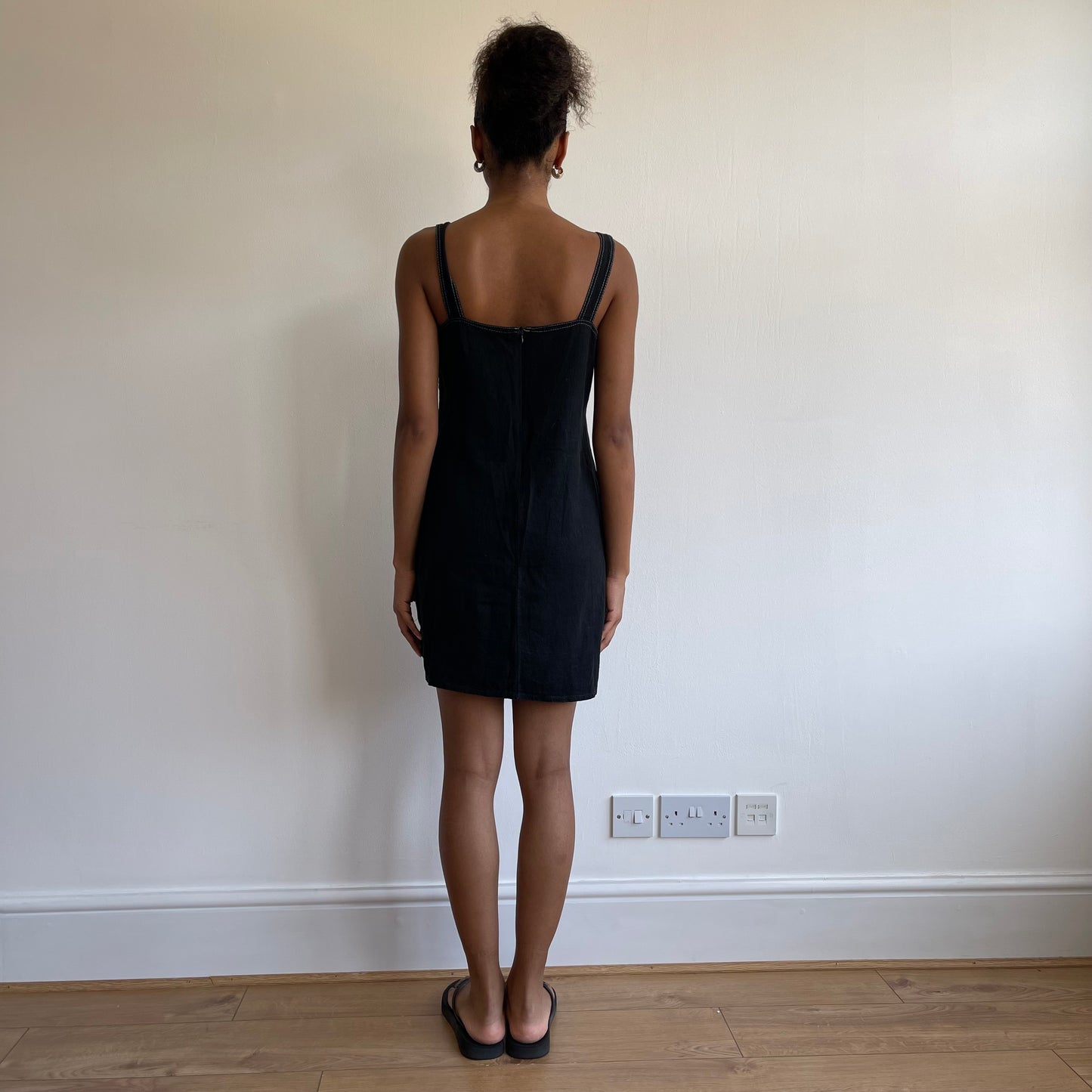 Black pinafore dress - Size S