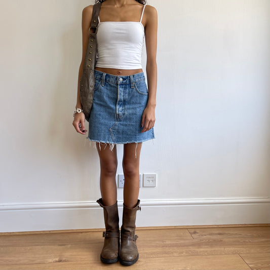 Levis denim mini skirt - Size M