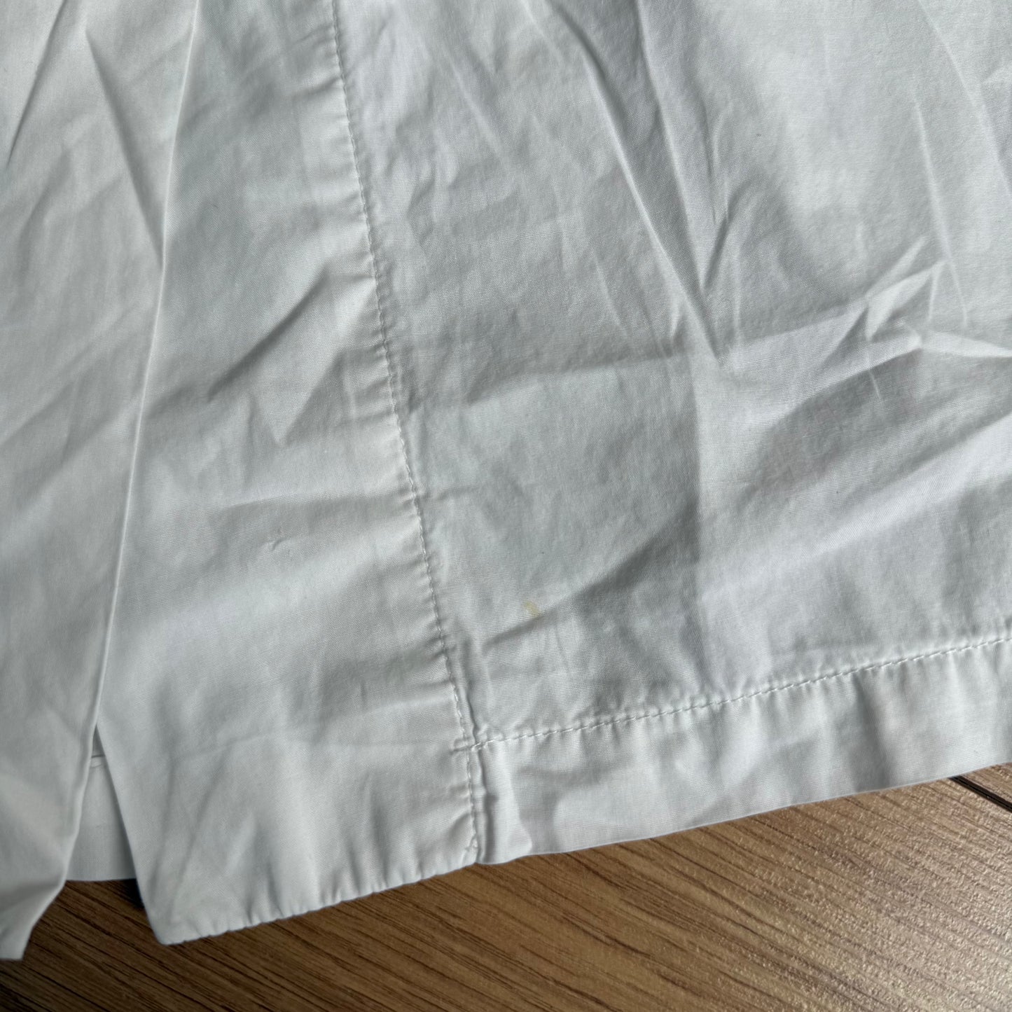 White short sleeve peacoat shirt - Size M