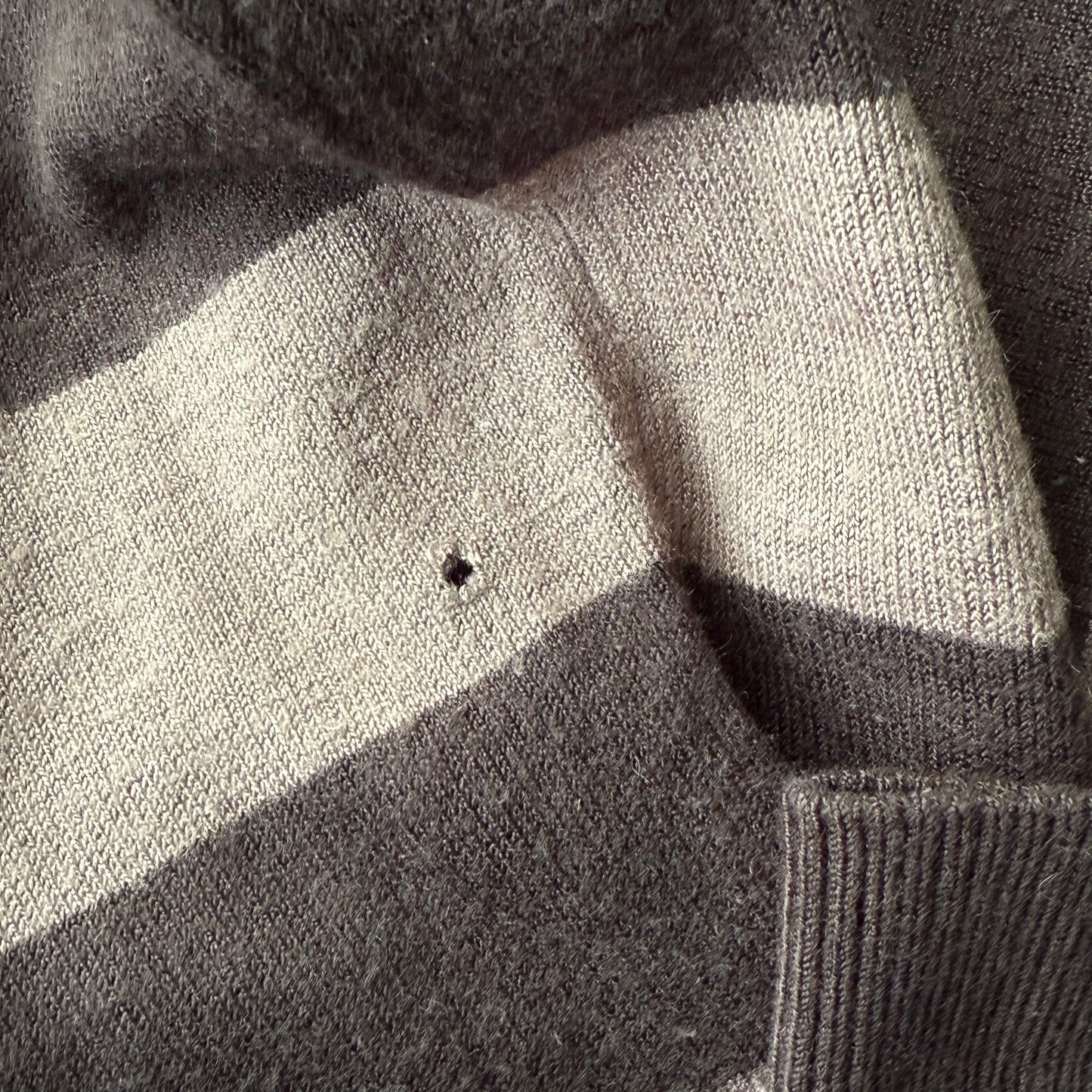 Brown striped knit hoodie - Size M-L