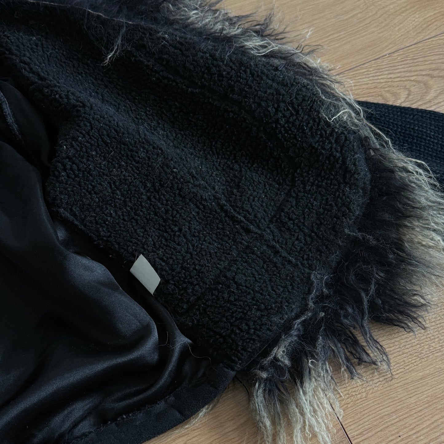 Black knit afghan jacket - Size M