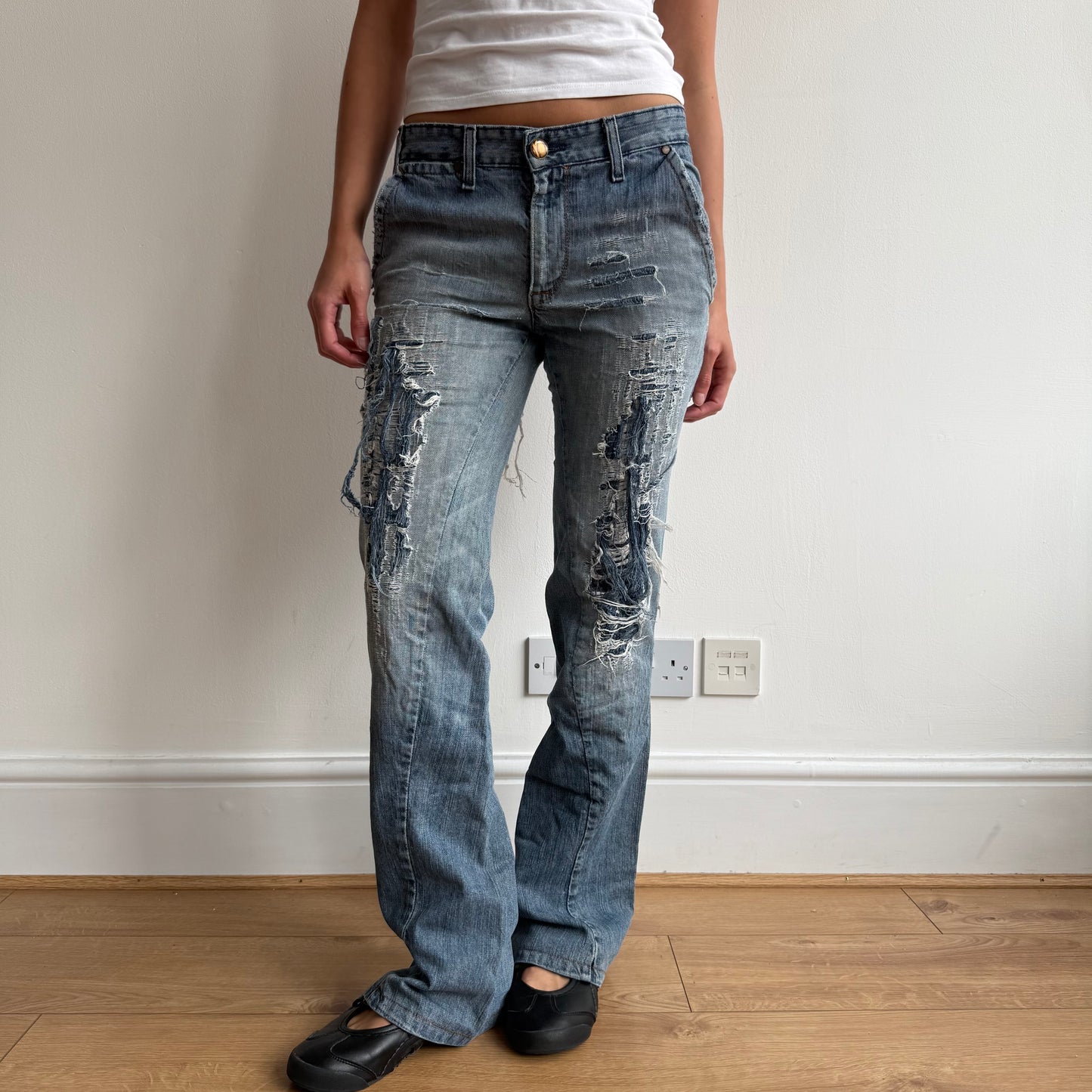 Levi’s Engineered distressed jeans - Size 29x34